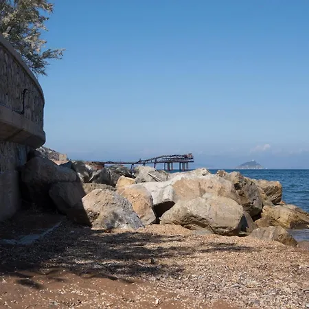 La Bomboniera Al Mare Apartamento Rio Marina